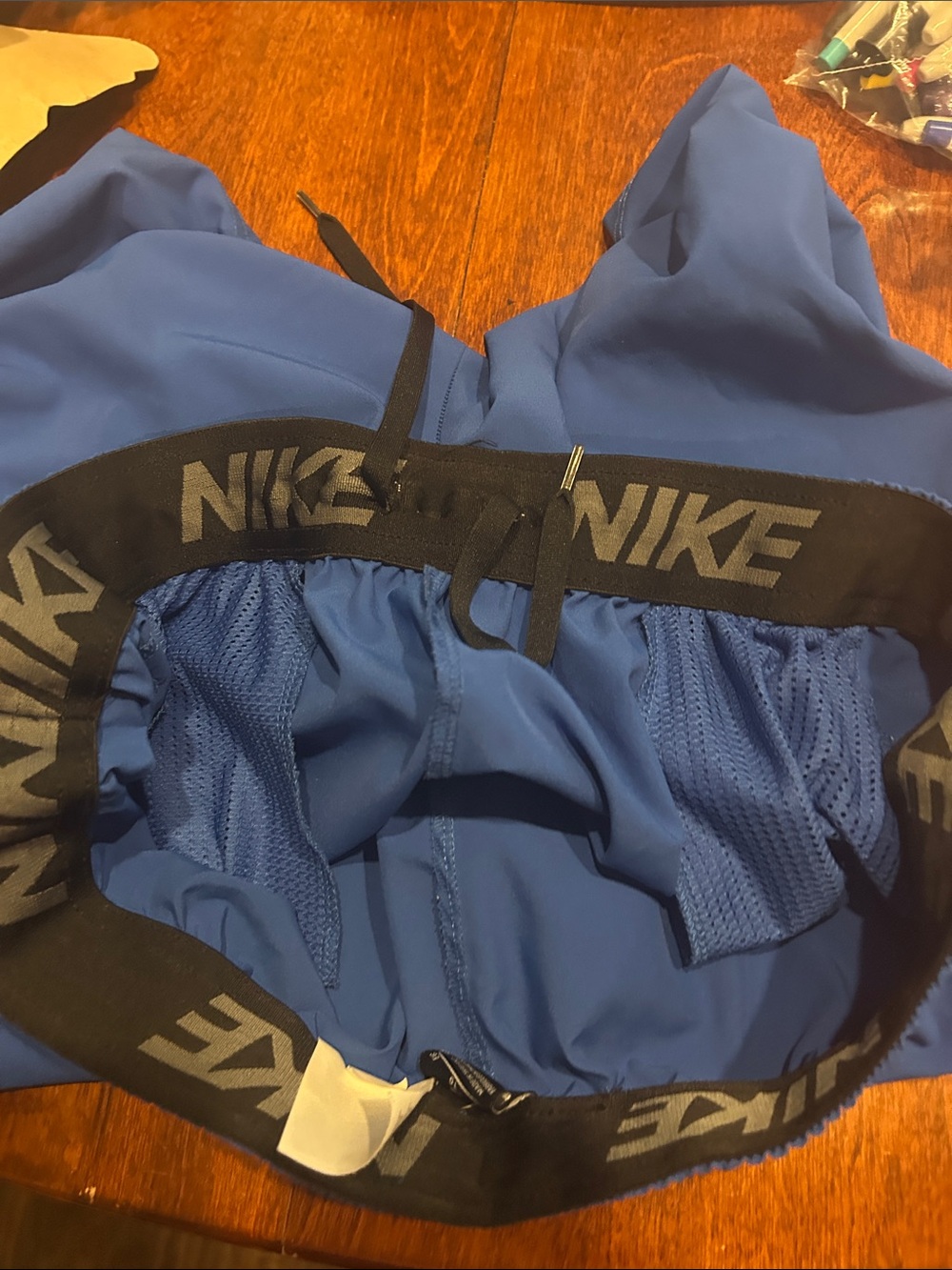 Nike Blue Athletic Shorts with Camouflage Swoosh Mens XL - Picture 9 of 11